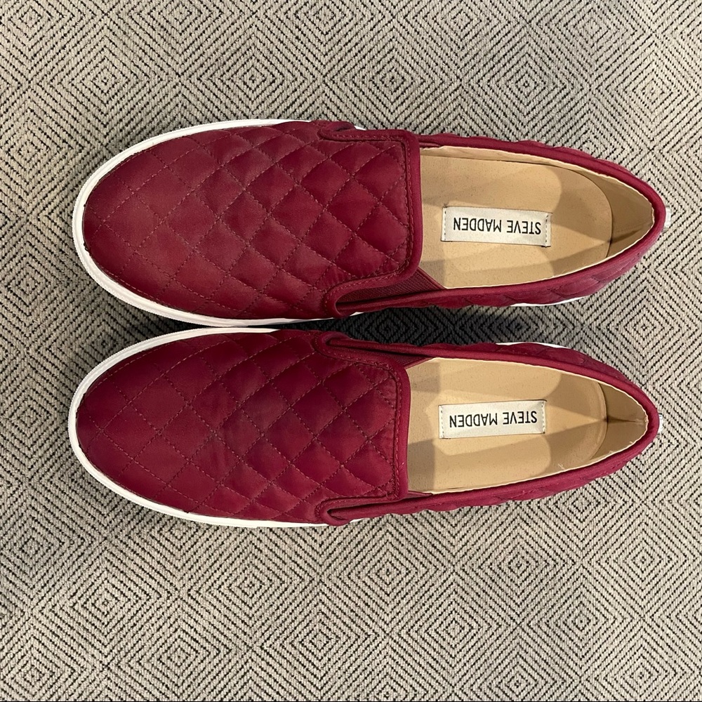 NWOT Steve Madden Maroon Quilted Slip On Shoes 7.5